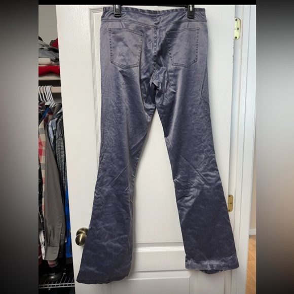 EXPRESS VTG Y2K Seven Shiny Retro Purple Silky Ruffle Pants Size 30 - Picture 2 of 4